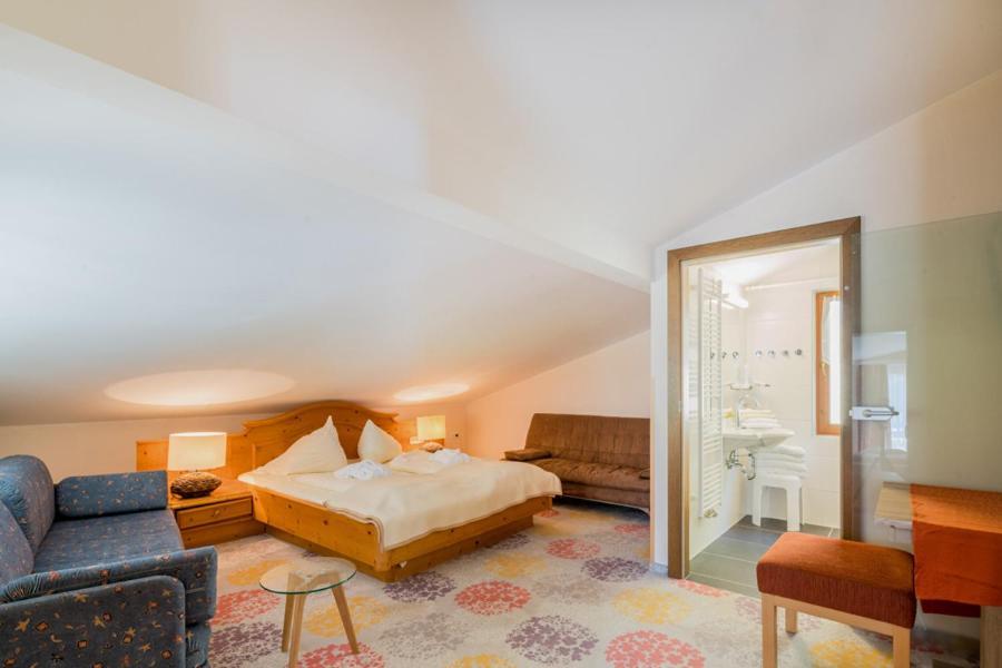 Hubertus 3*